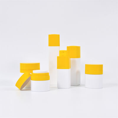 Kelas 15ml 30ml 50ml Produk perawatan kulit Set Botol Airless Square Rotary Head PP Pompa Sprayer Penutup Kemasan Kosmetik